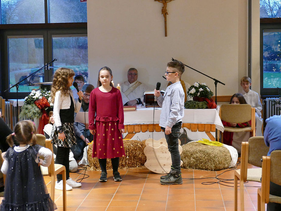 Kinderchristmette mit Krippenspiel (Foto: Karl-Franz Thiede)